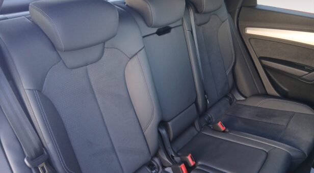 AUDI Q5 TODOTERRENO 2.0 40 TDI S TRONIC QUATTRO BLACK LINE 204 5p AUDI Q5 TODOTERRENO 2.0 40 TDI S TRONIC QUATTRO BLACK LINE 204 5p