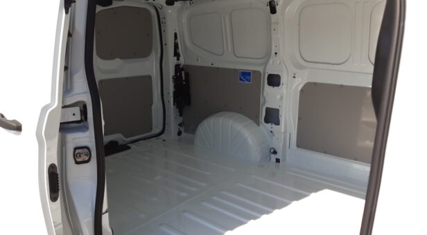 VOLKSWAGEN COMERCIALES LCV TRANSPORTER FURGON BATALLA CORTA 2.0 TDI 81 KW (110 cv) 6 VEL.