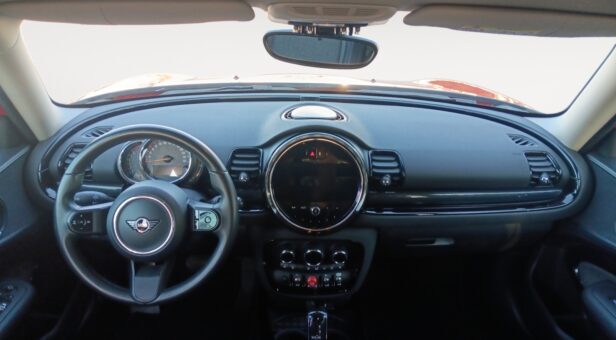 MINI CLUBMAN COOPER