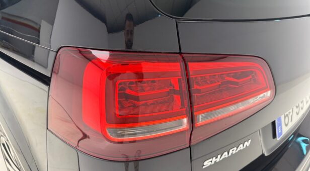 VOLKSWAGEN SHARAN MONOVOLUMEN 2.0 TDI 130KW DSG SPORT 177 5P 7 Plazas