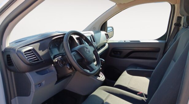 OPEL VIVARO MONOVOLUMEN 1.6 CDTI 88KW S/S SWB 2.7T COMBI PLUS 120 4P 9 Plazas