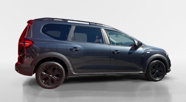 DACIA JOGGER FAMILIAR 1.0 105KW EXTREME 7S 110 5P 7 Plazas