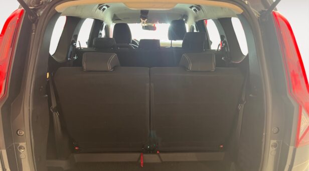 DACIA JOGGER FAMILIAR 1.0 105KW EXTREME 7S 110 5P 7 Plazas