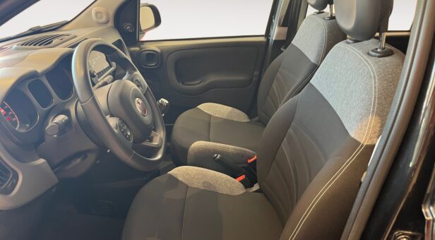 FIAT PANDA BERLINA CON PORTON 1.0 MHEV CITY LIFE 70 5p