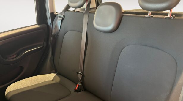 FIAT PANDA BERLINA CON PORTON 1.0 MHEV CITY LIFE 70 5p