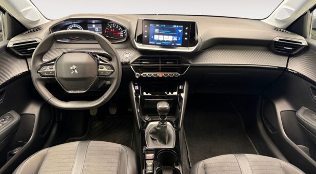 PEUGEOT 208 BERLINA CON PORTON 1.2 PURETECH 73KW ALLURE 100 5p