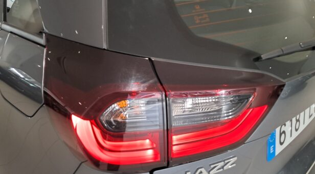 HONDA JAZZ BERLINA CON PORTON 1.5 I-MMD HEV ELEGANCE 109 5p