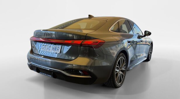 AUDI A5 BERLINA CON PORTON 2.0 40 TDI S TRONIC B.LINE SPBACK 204 5p AUDI A5 BERLINA CON PORTON 2.0 40 TDI S TRONIC B.LINE SPBACK 204 5p