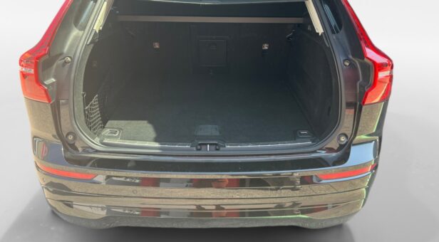 VOLVO XC60 TODOTERRENO 2.0 B4 D CORE AUTO 4WD 197 5p VOLVO XC60 TODOTERRENO 2.0 B4 D CORE AUTO 4WD 197 5p