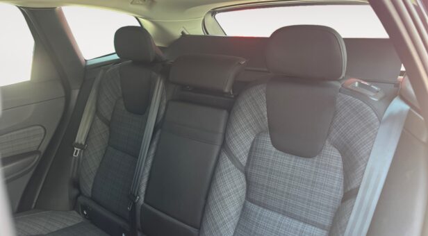 VOLVO XC60 TODOTERRENO 2.0 B4 D CORE AUTO 4WD 197 5p VOLVO XC60 TODOTERRENO 2.0 B4 D CORE AUTO 4WD 197 5p