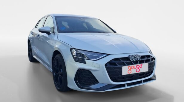 AUDI A3 BERLINA CON PORTON 1.5 40 TFSI E S TRONIC GENUINE ED SPBACK 204 5p