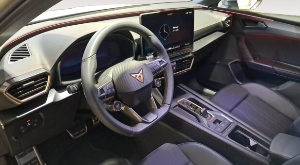 CUPRA CUPRA LEON CUPRA LEON 1.5 ETSI 110 KW (150 cv) DSG