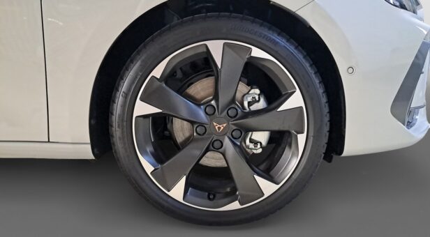 CUPRA CUPRA LEON CUPRA LEON 1.5 ETSI 110 KW (150 cv) DSG