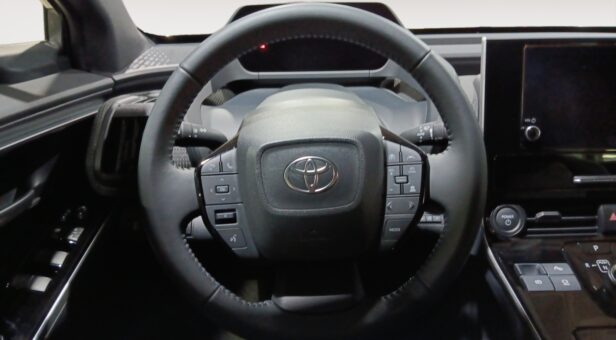 TOYOTA BZ4X TODOTERRENO BEV 71KWH 200E ADVANCE 204 5p