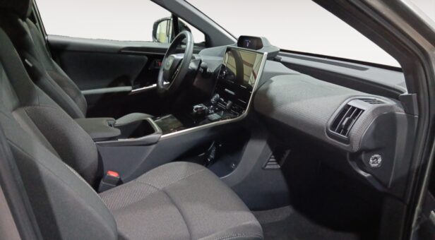 TOYOTA BZ4X TODOTERRENO BEV 71KWH 200E ADVANCE 204 5p