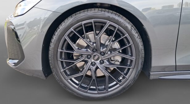 AUDI A6 SEDAN 2.0 PHEV 220KW 4WD STRON B.LINE 299 4p AUDI A6 SEDAN 2.0 PHEV 220KW 4WD STRON B.LINE 299 4p