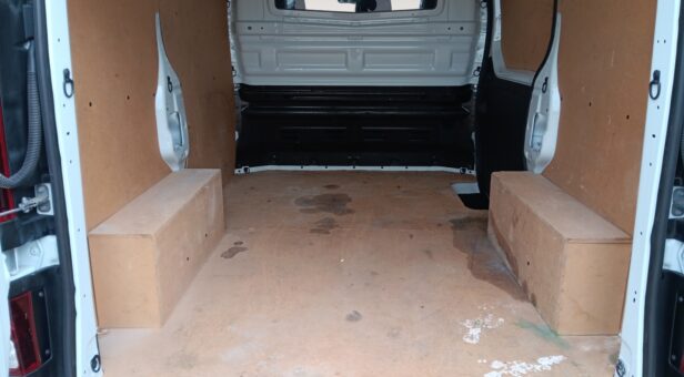 RENAULT TRAFIC FURGON 2.0 DCI 145 1T2 L1H1 ENERGY CONFORT EDC Automatico