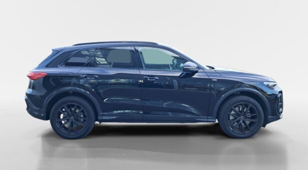 AUDI Q5 TODOTERRENO 2.0 TDI MHEV BLACK LINE S TRONIC QUATTRO 204 5p AUDI Q5 TODOTERRENO 2.0 TDI MHEV BLACK LINE S TRONIC QUATTRO 204 5p