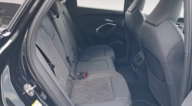 AUDI Q5 TODOTERRENO 2.0 TDI MHEV BLACK LINE S TRONIC QUATTRO 204 5p AUDI Q5 TODOTERRENO 2.0 TDI MHEV BLACK LINE S TRONIC QUATTRO 204 5p