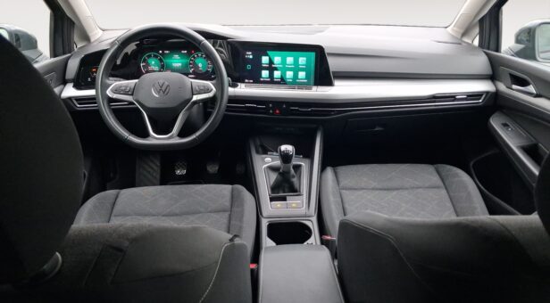 VOLKSWAGEN GOLF BERLINA CON PORTON 2.0 TDI 85KW LIFE 115 5p