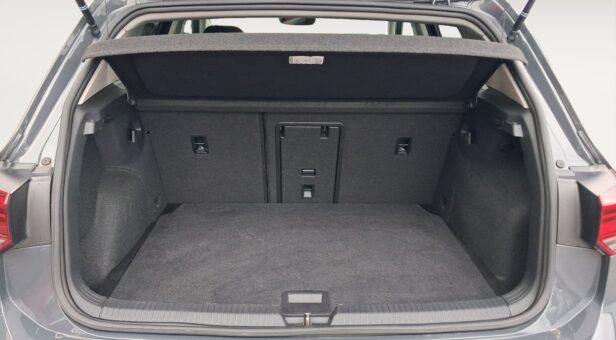 VOLKSWAGEN GOLF BERLINA CON PORTON 2.0 TDI 85KW LIFE 115 5p