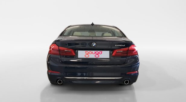 BMW SERIES 5 SEDAN 2.0 520D AUTO 190 4p