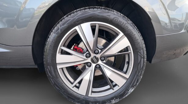 AUDI Q3 TODOTERRENO 1.5 TFSI S TRONIC BLACK LINE 150 5p