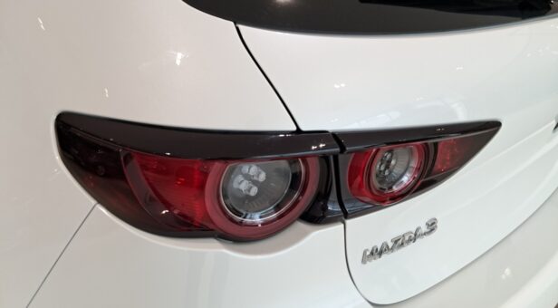 MAZDA MAZDA3 BERLINA CON PORTON 1.8 SKYACTIV-D EVOLUTION 116 5p