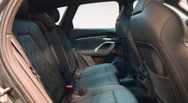 AUDI Q5 TODOTERRENO 2.0 TDI BLACK LINE S TRONIC QUATTRO 204 5p