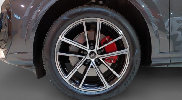 AUDI Q5 TODOTERRENO 2.0 TDI BLACK LINE S TRONIC QUATTRO 204 5p