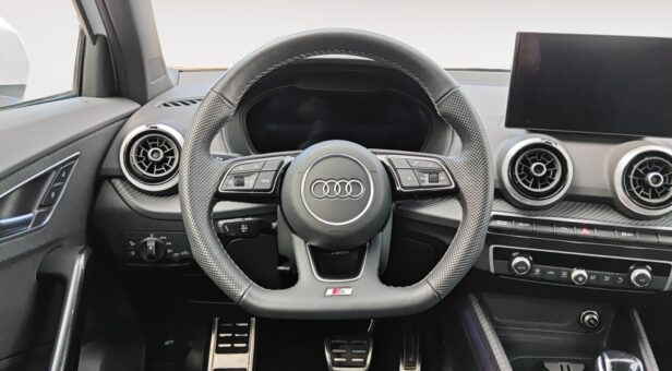 AUDI Q2 TODOTERRENO 2.0 35 TDI S TRONIC ADRENALIN 150 5p