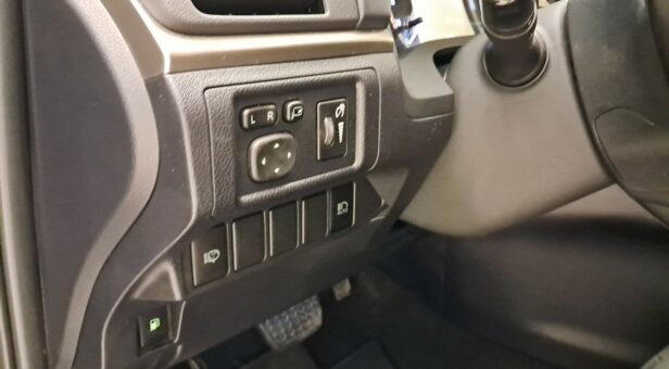 LEXUS CT 200h EXECUTIVE HYBRID AUTO 1.8cc 136cv 5P
