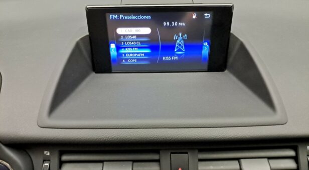 LEXUS CT 200h EXECUTIVE HYBRID AUTO 1.8cc 136cv 5P