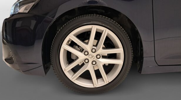LEXUS CT 200h EXECUTIVE HYBRID AUTO 1.8cc 136cv 5P