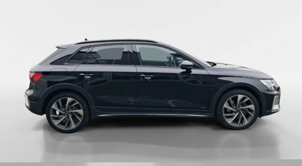AUDI A3 BERLINA CON PORTON 1.5 TFSI E 150KW S TR ALLSTREET ADVANCED 204 5p AUDI A3 BERLINA CON PORTON 1.5 TFSI E 150KW S TR ALLSTREET ADVANCED 204 5p