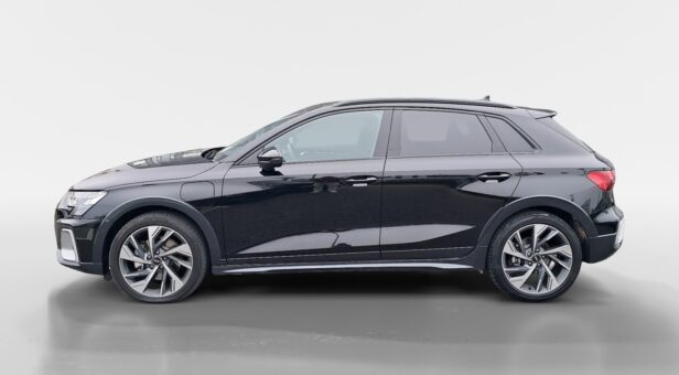 AUDI A3 BERLINA CON PORTON 1.5 TFSI E 150KW S TR ALLSTREET ADVANCED 204 5p AUDI A3 BERLINA CON PORTON 1.5 TFSI E 150KW S TR ALLSTREET ADVANCED 204 5p