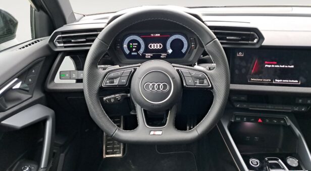 AUDI A3 BERLINA CON PORTON 1.5 TFSI E 150KW S TR ALLSTREET ADVANCED 204 5p AUDI A3 BERLINA CON PORTON 1.5 TFSI E 150KW S TR ALLSTREET ADVANCED 204 5p