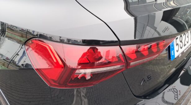 AUDI A3 BERLINA CON PORTON 1.5 TFSI E 150KW S TR ALLSTREET ADVANCED 204 5p AUDI A3 BERLINA CON PORTON 1.5 TFSI E 150KW S TR ALLSTREET ADVANCED 204 5p