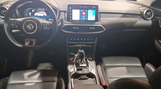 MG MG EHS MG EHS 1.5T 16.6kwh EDU 2WD COM LHD DARK