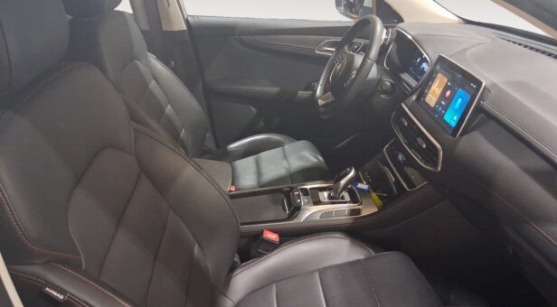 MG MG EHS MG EHS 1.5T 16.6kwh EDU 2WD COM LHD DARK