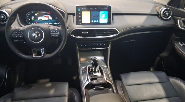 MG MG EHS MG EHS 1.5T 16.6kwh EDU 2WD COM LHD DARK