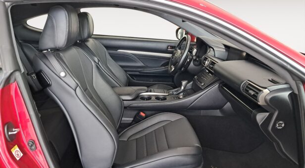 LEXUS RC COUPE 2.5 300H EXECUTIVE 223 2p