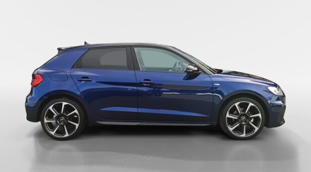 AUDI A1 BERLINA CON PORTON 1.0 30 TFSI S TR ADRENAL BLACK SPORTBACK 116 5p