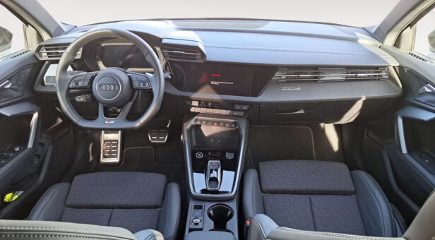 AUDI A3 BERLINA CON PORTON 1.5 TFSI E 150KW S TRON S LINE SPORTBACK 204 5p AUDI A3 BERLINA CON PORTON 1.5 TFSI E 150KW S TRON S LINE SPORTBACK 204 5p
