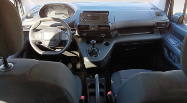 PEUGEOT RIFTER MONOVOLUMEN COMPACTO 1.5 BLUEHDI 73KW ACCESS STANDARD 100 4p