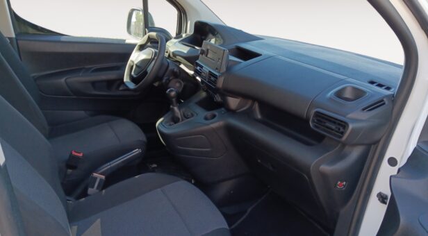 PEUGEOT RIFTER MONOVOLUMEN COMPACTO 1.5 BLUEHDI 73KW ACCESS STANDARD 100 4p