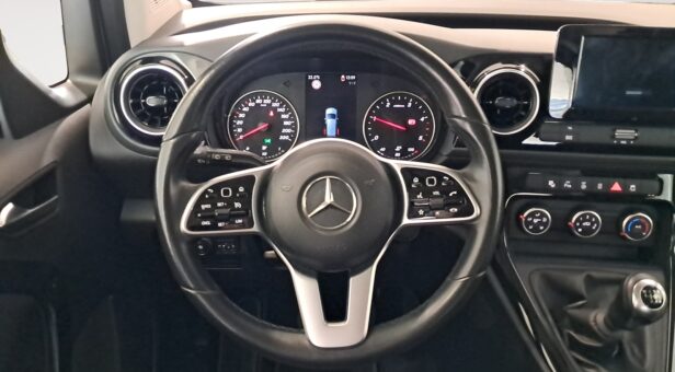 MERCEDES T-CLASS MONOVOLUMEN COMPACTO 1.5 T 180D SWB 116 5p