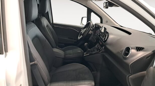 MERCEDES T-CLASS MONOVOLUMEN COMPACTO 1.5 T 180D SWB 116 5p