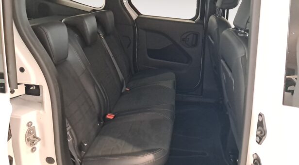 MERCEDES T-CLASS MONOVOLUMEN COMPACTO 1.5 T 180D SWB 116 5p