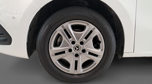 MERCEDES T-CLASS MONOVOLUMEN COMPACTO 1.5 T 180D SWB 116 5p